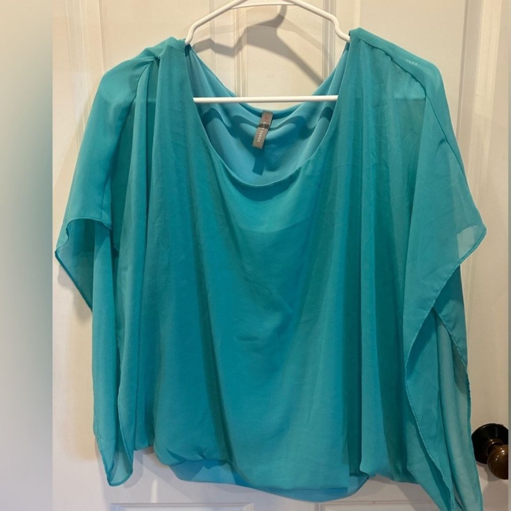 Last Tango Size XS S M Teal Blue Women's Blouse